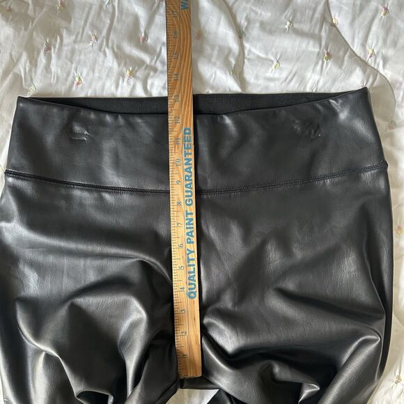 HOLLISTER faux leather fleece lined Pant leggings black XL - Picture 8 of 12